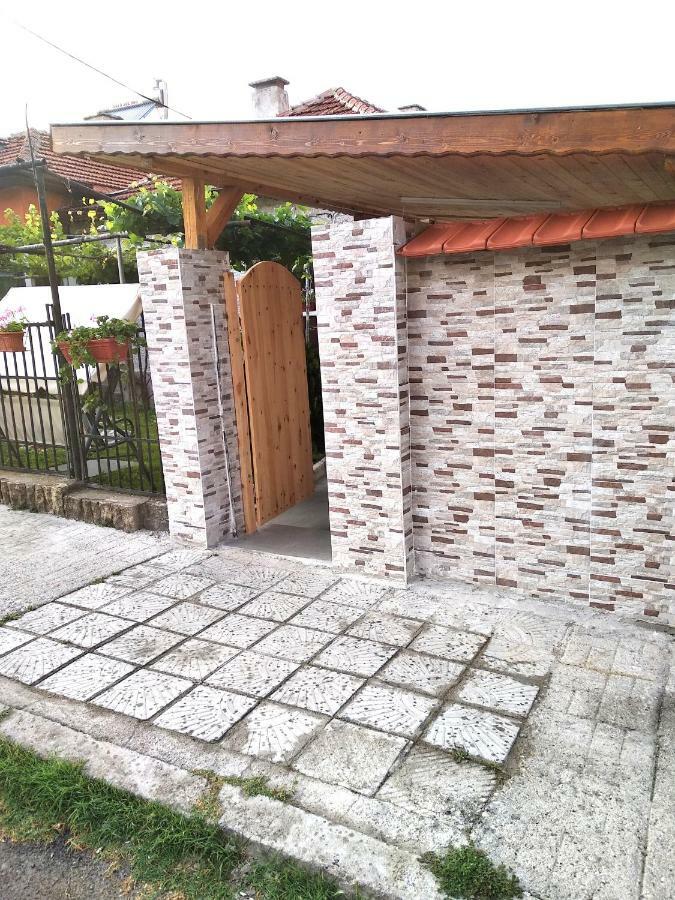 Къща Карби Kŭrdzhali المظهر الخارجي الصورة